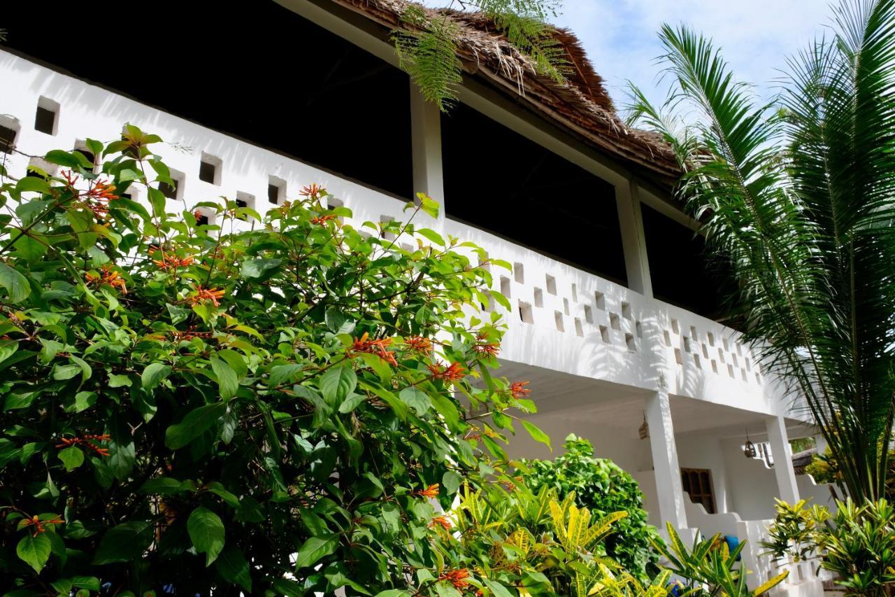 Bahati Villa Kiwengwa  Exteriör bild